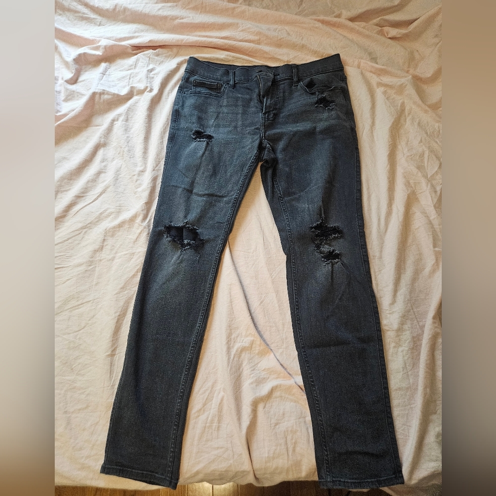 Hollister ripped style grey jeans 33x32